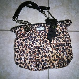 Women's purse